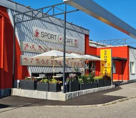 Indoor Sportzentrum * Zeltweg