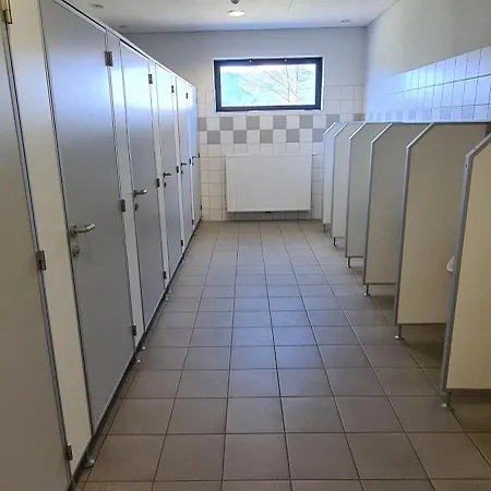 Indoor Sportzentrum *