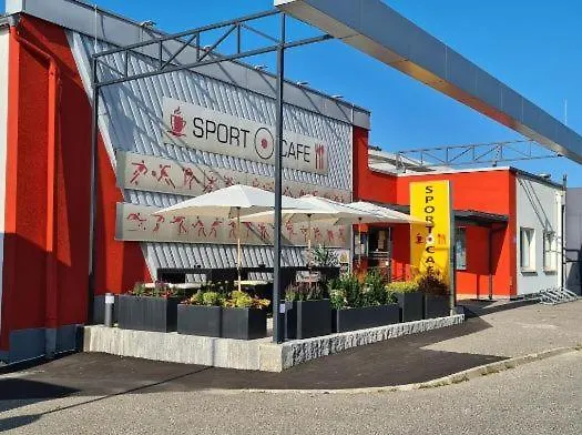 Indoor Sportzentrum * Zeltweg