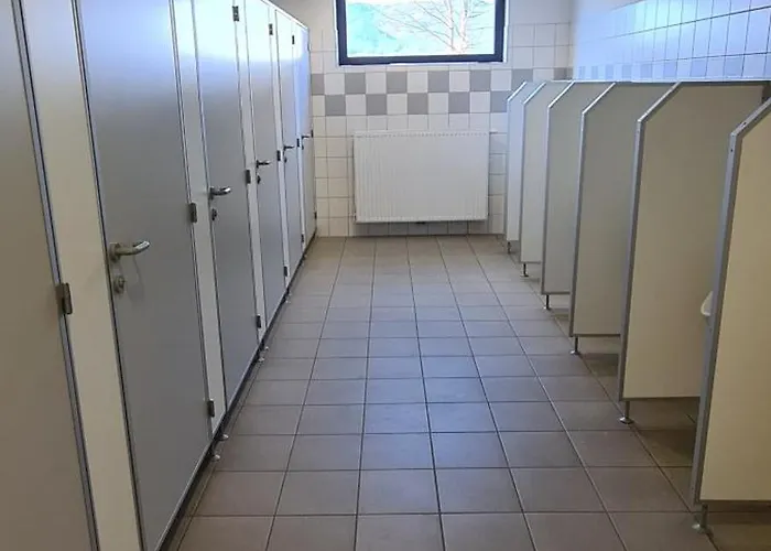 Indoor Sportzentrum *